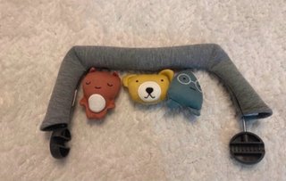 Arco de juegos Babybjörn con peluches