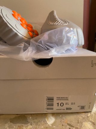 Zapatillas Nike Mind 001 Gris Naranja