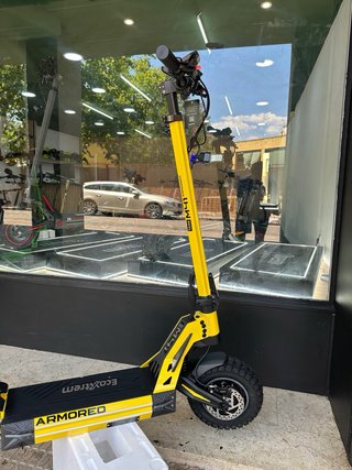 Patinete Eléctrico ECOXTREM ARMORED 2000W