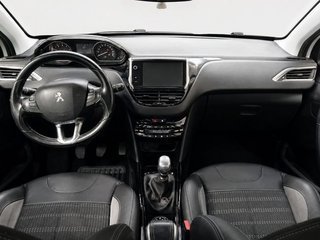 Peugeot 2008 PureTech 130 S&S Allure 96 kW (130 CV)