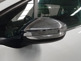 Peugeot 2008 PureTech 130 S&S Allure 96 kW (130 CV)