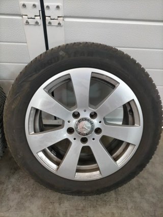 Llantas Mercedes C220 con Neumáticos