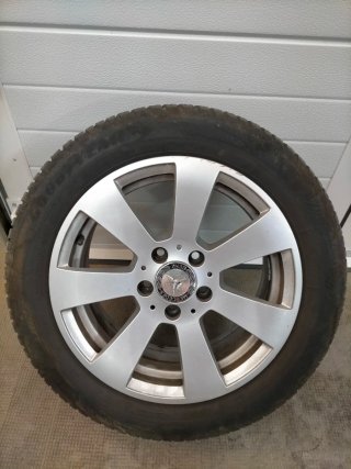 Llantas Mercedes C220 con Neumáticos
