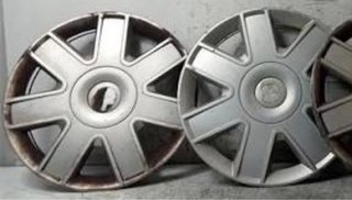 2 Tapacubos 13”