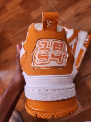 Zapatillas Louis Vuitton Naranja y Blanco