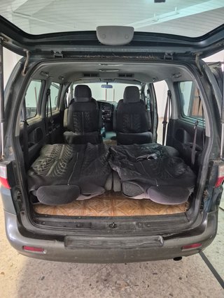 Hyundai H-1 2002