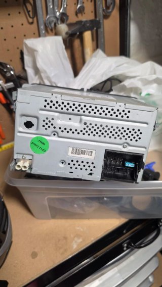 Radio ORIGINAL Volkswagen 2DIN RCD310 POLO GOLF T5