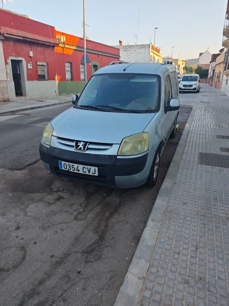 Peugeot Partner 2004 - foto 1