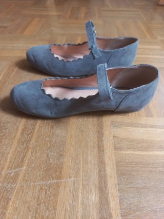 Zapatos niña talla 35 grises