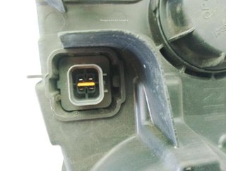 Faro derecho ssangyong rodius 2.7 xdi 22858559