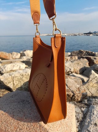 Evelyn 29 vintage