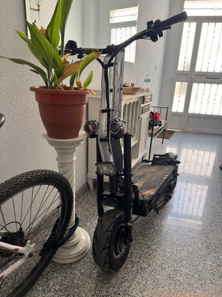 Patinete Zoomdoo +10000W (leer descripción)