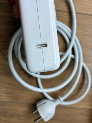 Cargador Apple 140W USB-C Nuevo