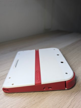 COMPLETA!! NINTENDO 2DS + ACCESORIOS