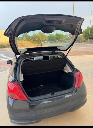 Peugeot 207 2006