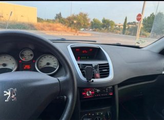 Peugeot 207 2006