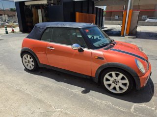 MINI Cabrio 2008