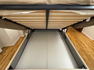 Letto matrimoniale contenitore e materasso