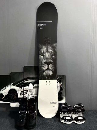 Tabla Snowboard Diseño León y Coche