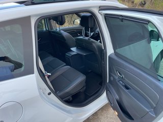 Scenic 1.6dCi 130CV 2014 7 plazas 🟡B