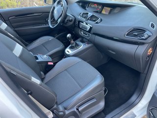 Scenic 1.6dCi 130CV 2014 7 plazas 🟡B