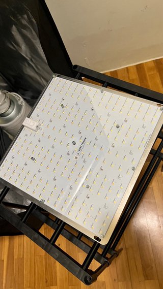 Kit Cultivo Interior: Tienda, LED, Extractor