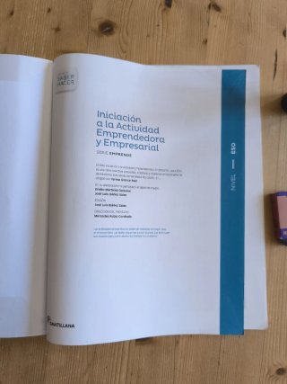 Iniciación a la actividad emprendedora y empres...