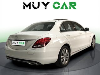 Mercedes-Benz Clase C 300 e 235 kW (320 CV)