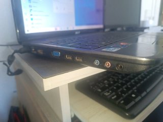 Acer Aspire 5738ZG Portátil