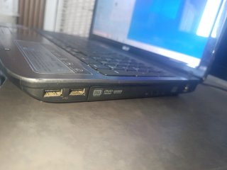 Acer Aspire 5738ZG Portátil