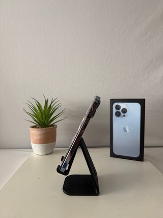 iPhone 13 Pro 256GB (Batería 100%) IMPOLUTO!!