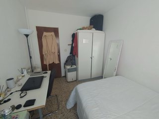 Alquilo habitación grande