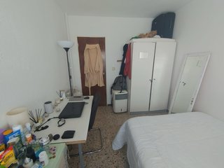 Alquilo habitación grande