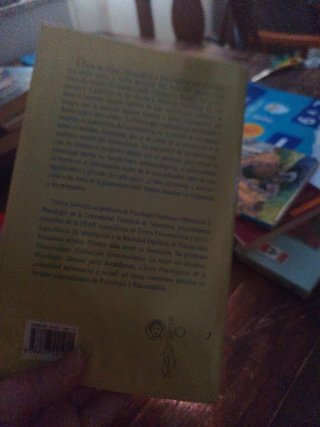 Psicoanálisis y psicología : convergencia o con...
