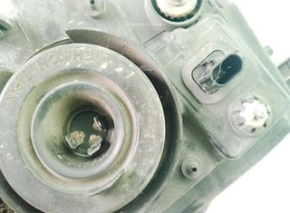 22890566 faro derecho nissan patrol gr v wagon y61