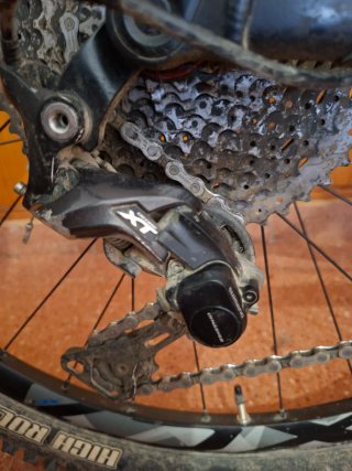 Bicicleta Descenso Montaña GIANT suspension FOX