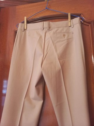 Pantalón beige