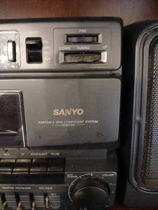 Radio Casete Sanyo Super Bass