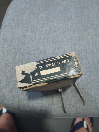 Máquina antigua cortar pelo con caja original