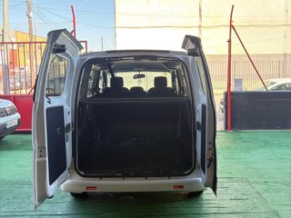 Nissan NV200 5 plazas