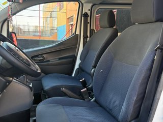 Nissan NV200 5 plazas