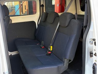 Nissan NV200 5 plazas