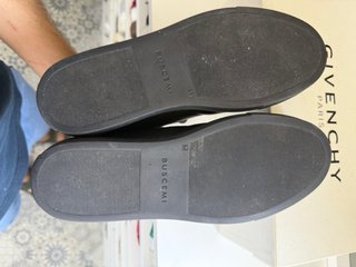 Buscemi Piel Negra T.41 Detalle Dorado (8)