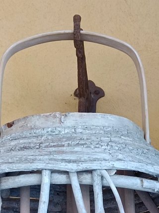 Garden lantern