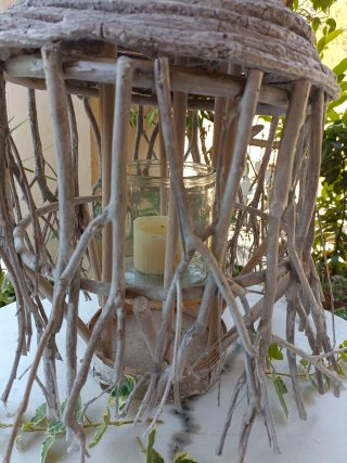 Garden lantern