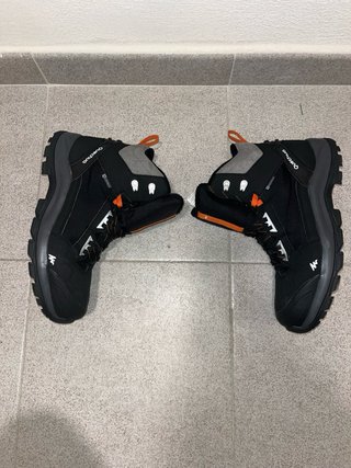 Botas de Nieve Quechua Negras y Naranja