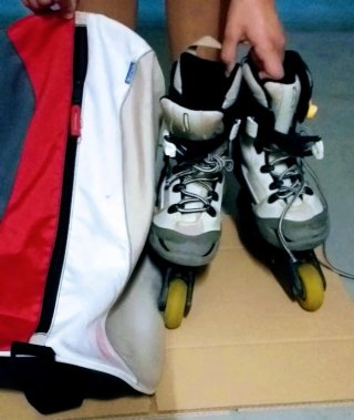 Moto correpasillos azul y verde