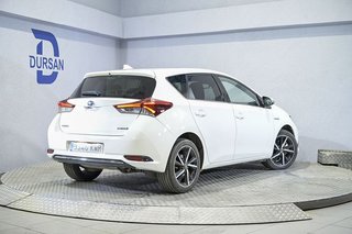 Toyota Auris   1.8 140H Hybrid Feel