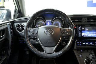Toyota Auris   1.8 140H Hybrid Feel
