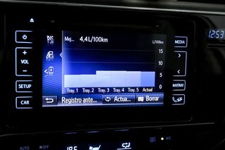 Toyota Auris   1.8 140H Hybrid Feel